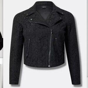 NEW! TORRID BLACK CROCHET LACE MOTTO JACKET-SIZE 3